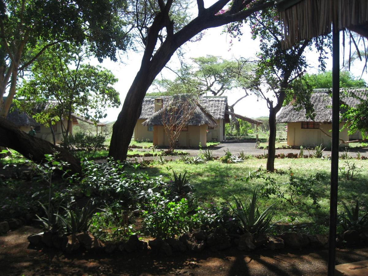 Tsavo West National Park Severin Safari Camp מראה חיצוני תמונה