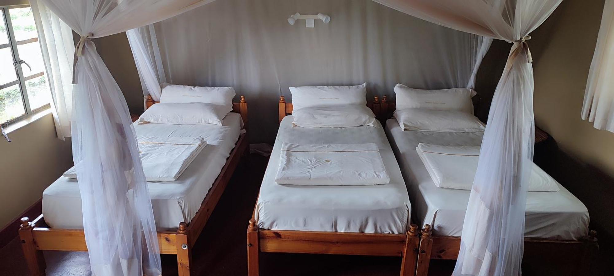 Tsavo West National Park Severin Safari Camp מראה חיצוני תמונה