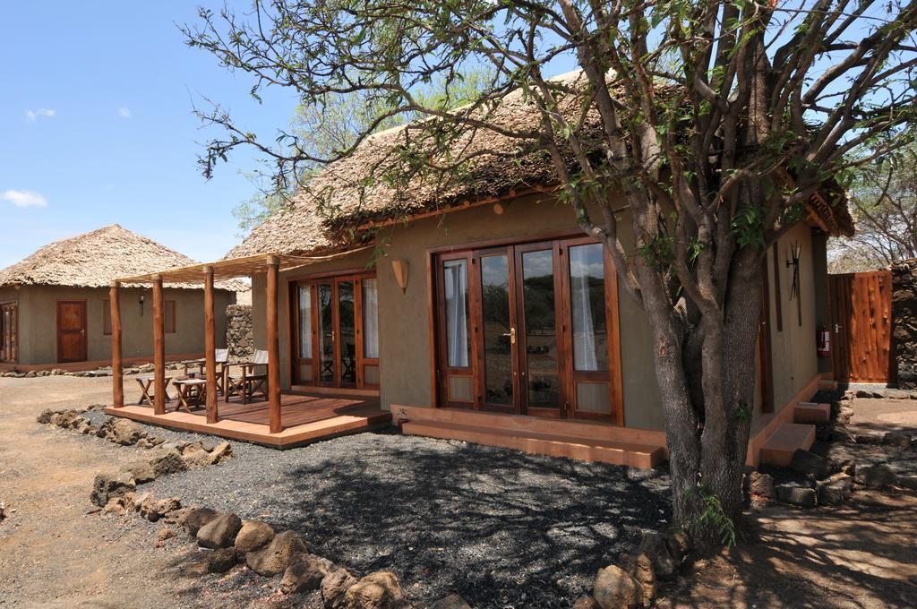 Tsavo West National Park Severin Safari Camp חדר תמונה