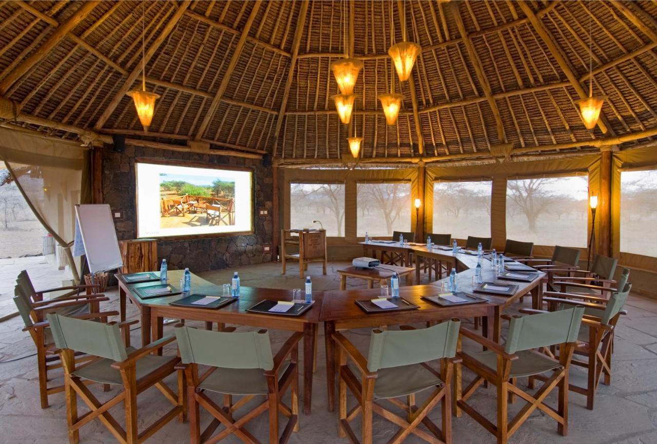 Tsavo West National Park Severin Safari Camp מראה חיצוני תמונה